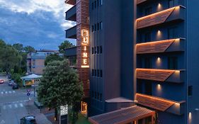 Residence 9 Line